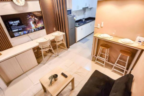 Pool Side 1br Apt in Makati
